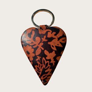 Leather Heart Shaped Keychain Keyring With Floral Design